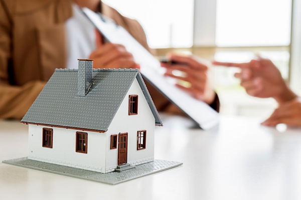 Quy định về sang tên khi nhận tặng cho nhà đất